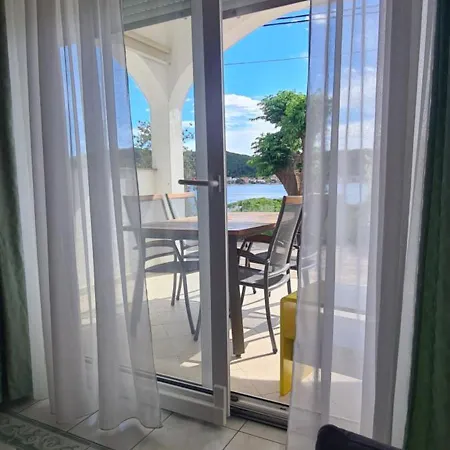 3 Apartament *