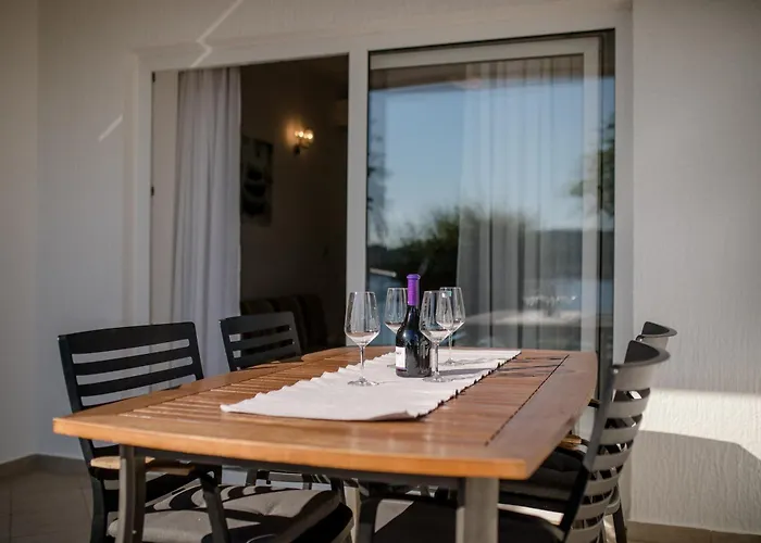 Appartement 3 Rab Town